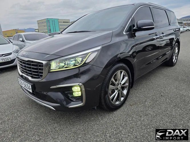 Kia Canival 7-Seater Limousine