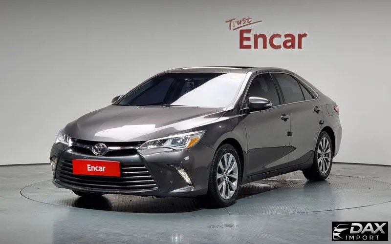 Toyota Camry 2.5 XLE