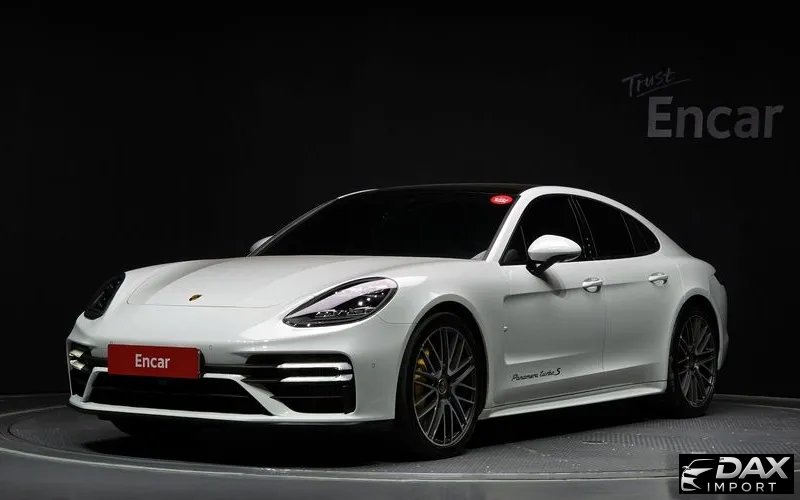 Porsche Panamera 4.0 Turbo S