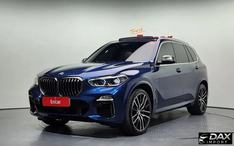 BMW X5 M50i
