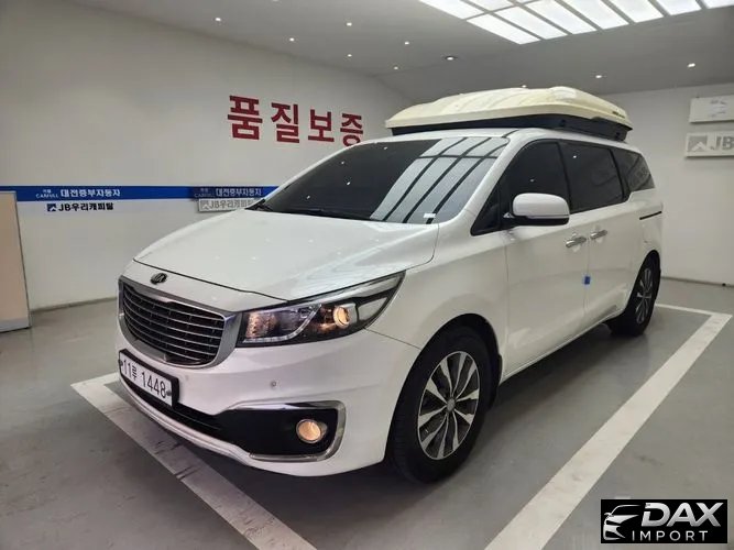 Kia Canival 9-seater Outdoor