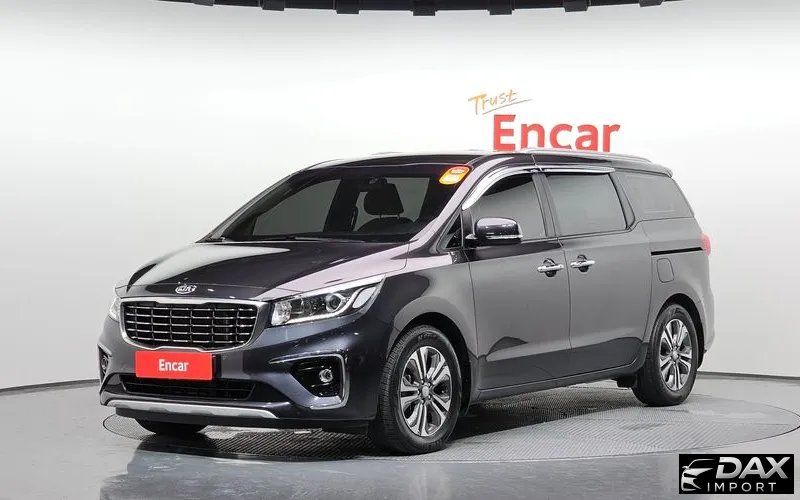 Kia Canival 9-Seater Luxury
