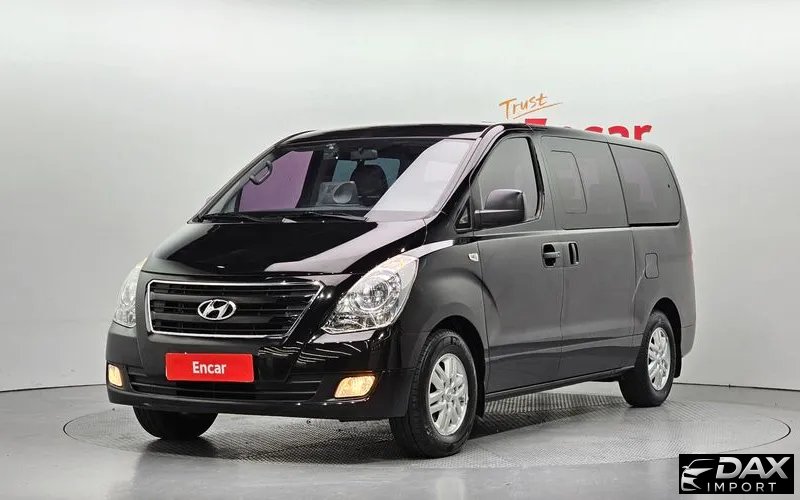 Hyundai Starex 12-Seater Wagon