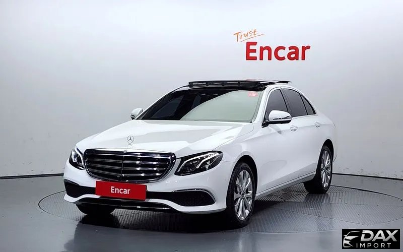 Mercedes-Benz E-Class E300 4MATIC Exclusive