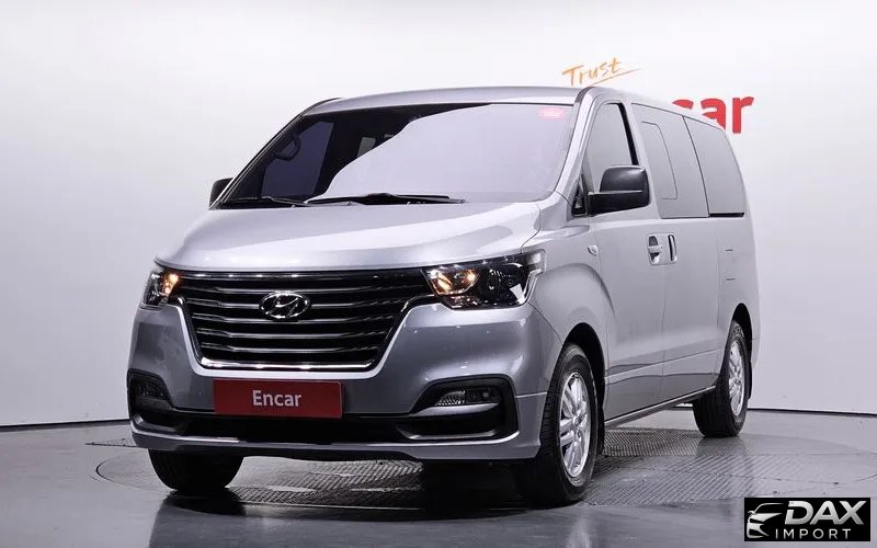 Hyundai Starex Van 5-Seater