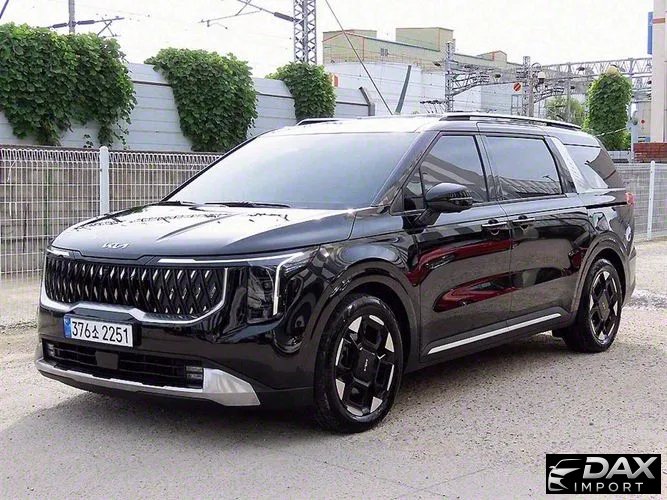 Kia Canival Gasoline 7-Seater Signature