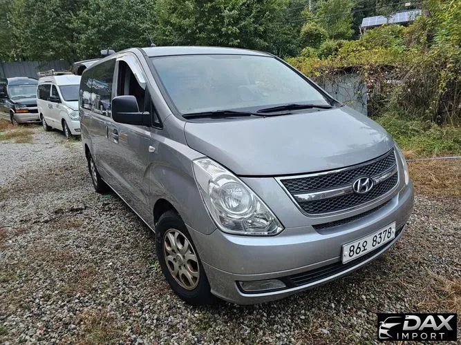 Hyundai Starex 3-Seater VAN