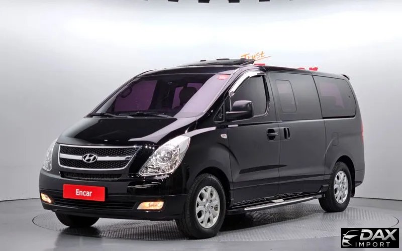 Hyundai Starex 11-Seater Wagon