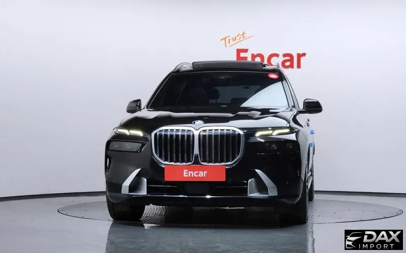 BMW X7 xDrive 40i Design Pure Excellence 7-Seater