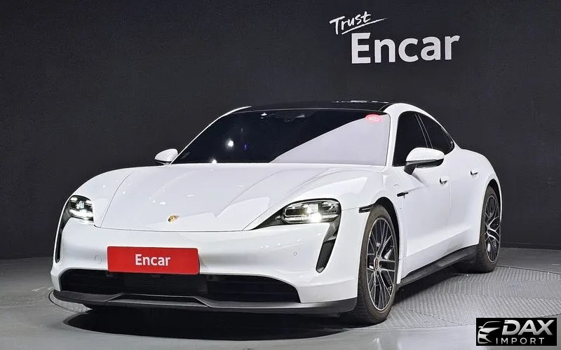 Porsche Taycan Base