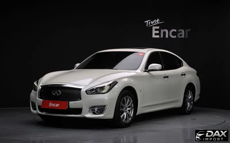 Infiniti Q70 3.7 AWD