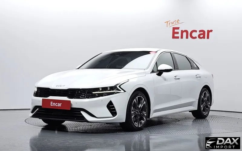 Kia K5 Signature