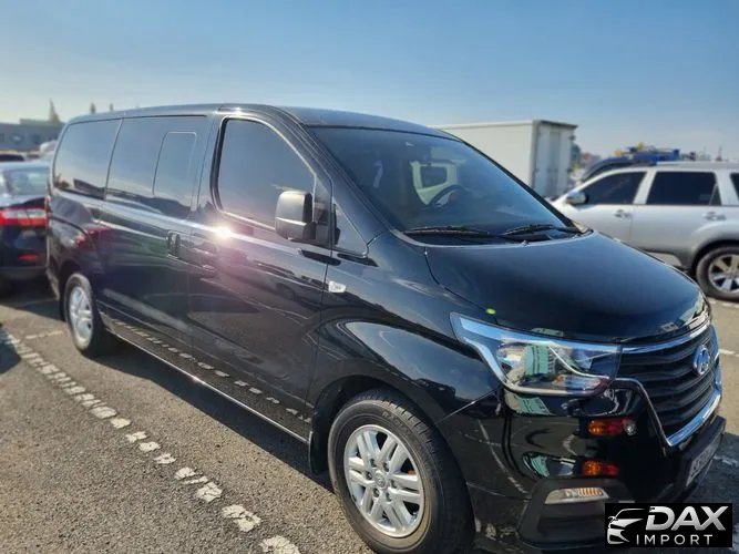 Hyundai Starex Van 5-Seater