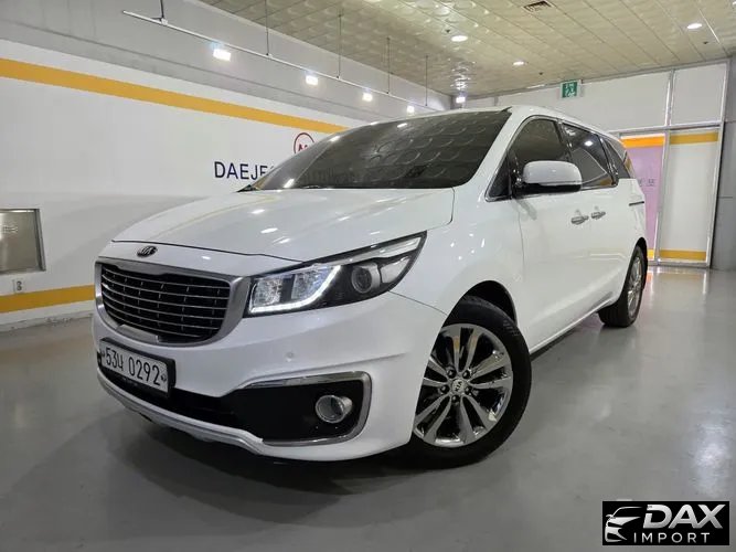 Kia Canival 7-seater Limousine