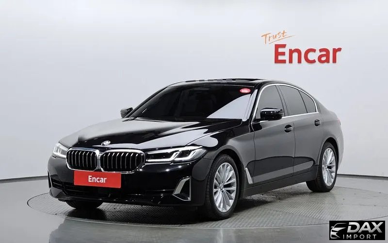 BMW 5-Series 520i Luxury