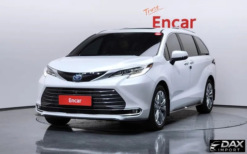 Toyota Sienna 2.5 Hybrid 2WD