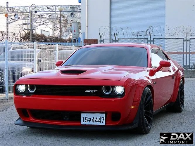 Dodge Challenger 6.4