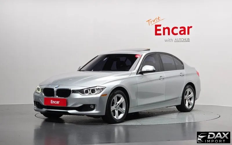 BMW 3-Series 320i