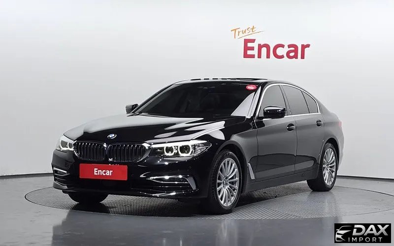 BMW 5-Series 520i Luxury