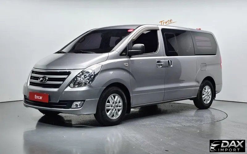 Hyundai Starex 5-Seater VAN
