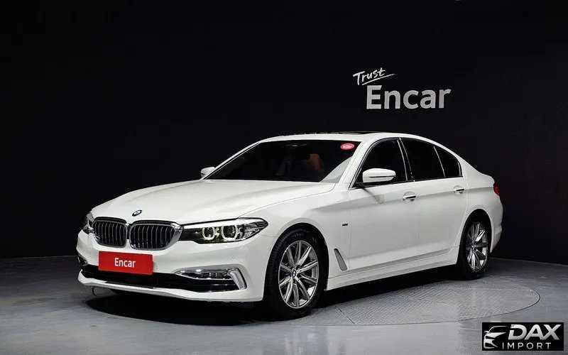 BMW 5-Series 520i Luxury