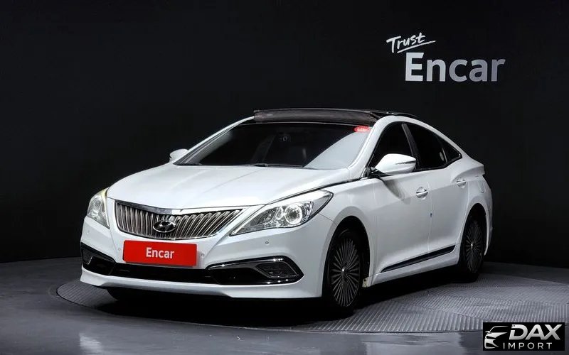 Hyundai Grandeur HG240 Modern