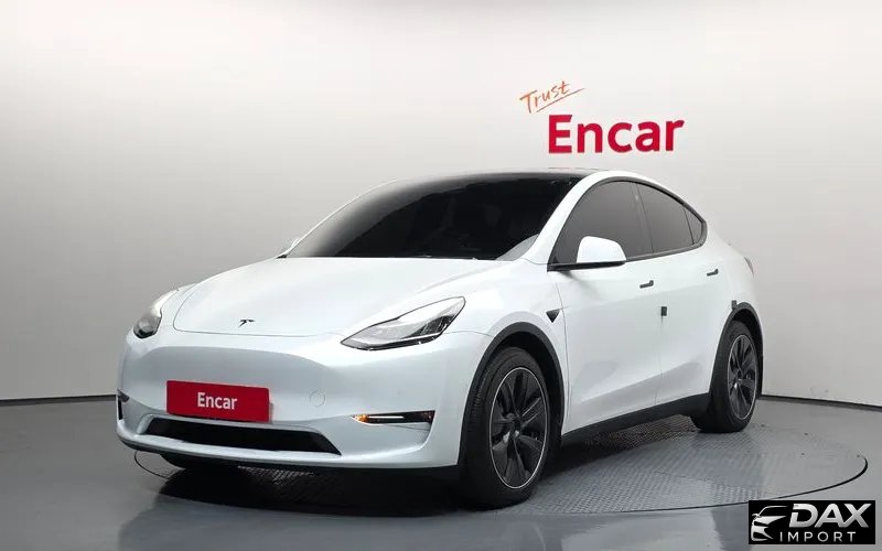 Tesla Model Y Long Range