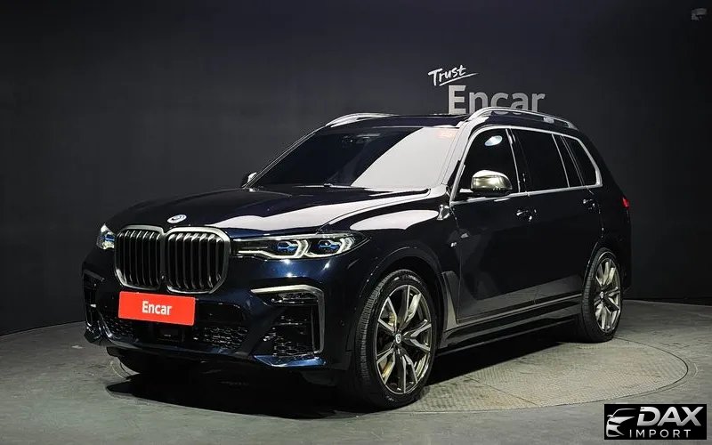 BMW X7 M50i 6STR