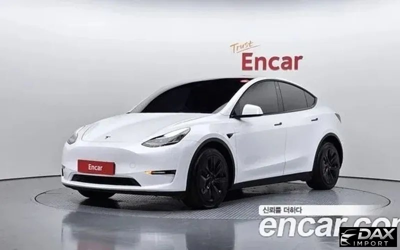 Tesla Model Y Long Range