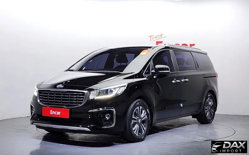 Kia Canival 9-Seater Luxury
