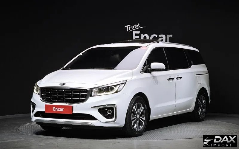 Kia Canival 9-Seater Luxury