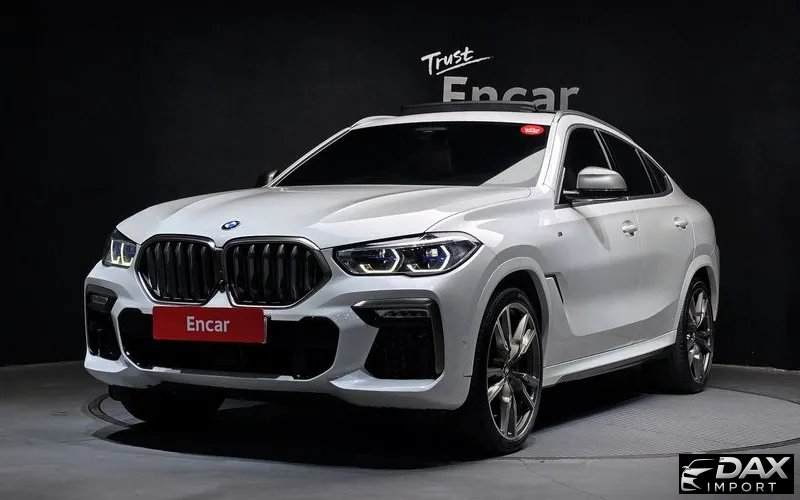 BMW X6 M50i