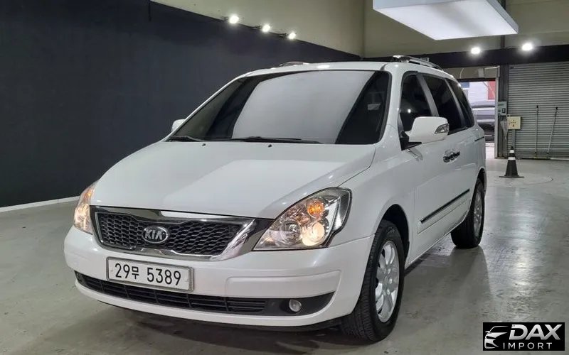 Kia Canival New Carnival GLX