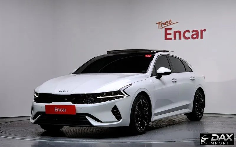 Kia K5 Signature