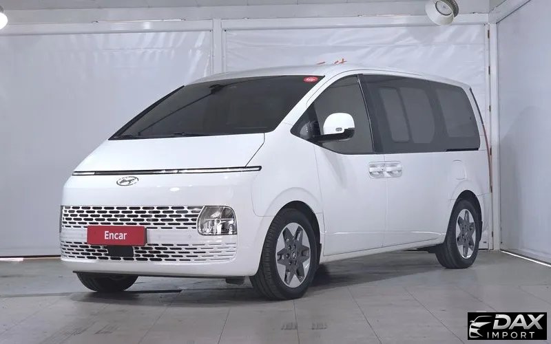 Hyundai Staria Tourer 11-Seater