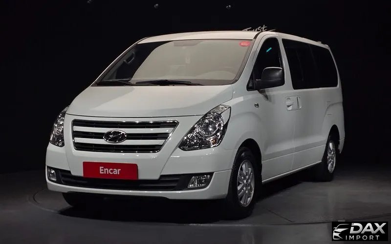 Hyundai Starex 12-Seater Wagon