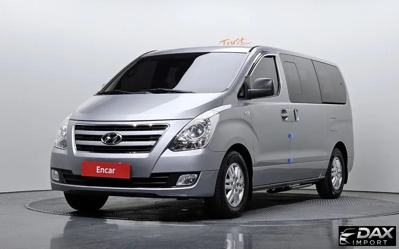 Hyundai Starex 11-Seater Wagon