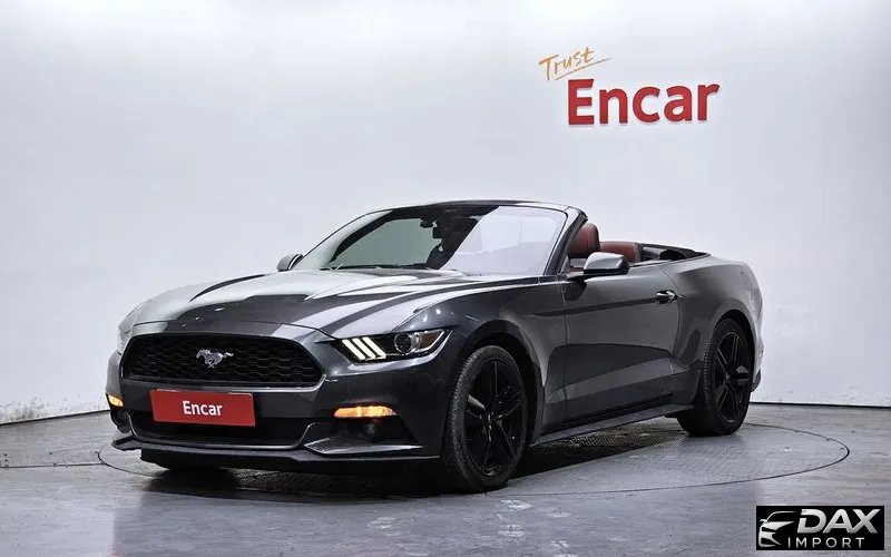 Ford Mustang Convertible