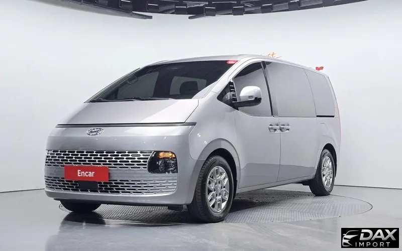 Hyundai Staria Tourer 9-Seater