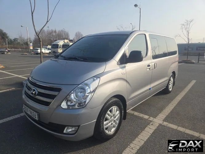 Hyundai Starex 5-Seater VAN