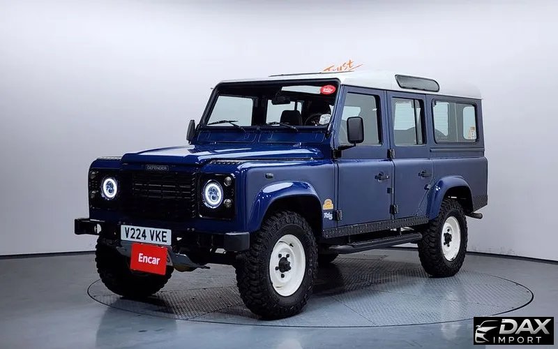 Land Rover Defender 110
