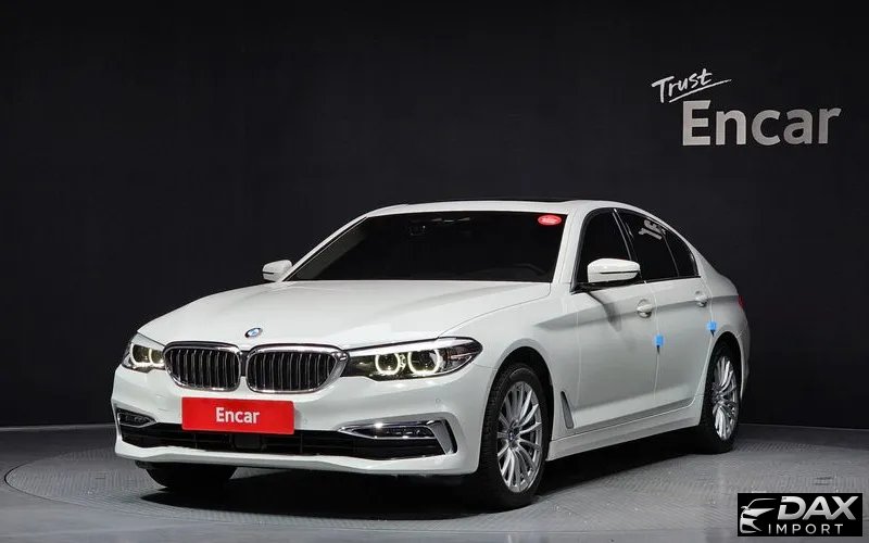 BMW 5-Series 520i Luxury