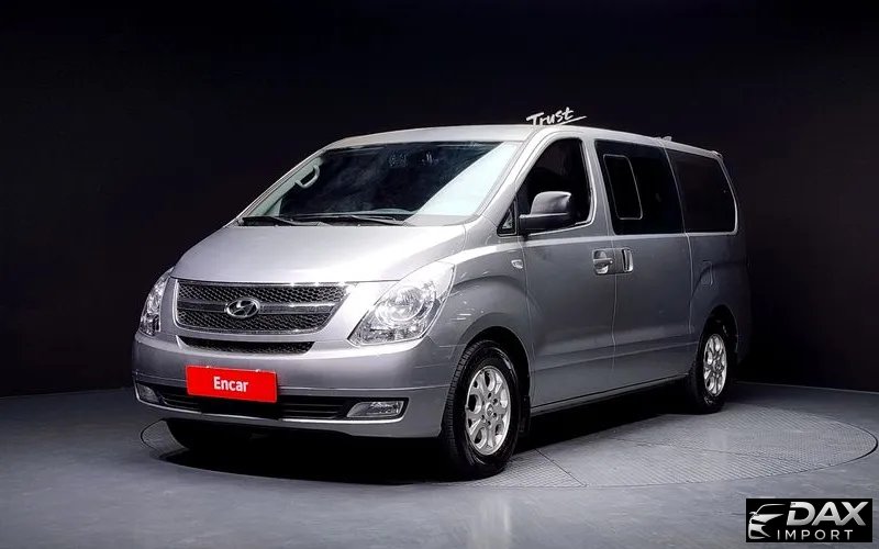 Hyundai Starex 12-Seater Wagon
