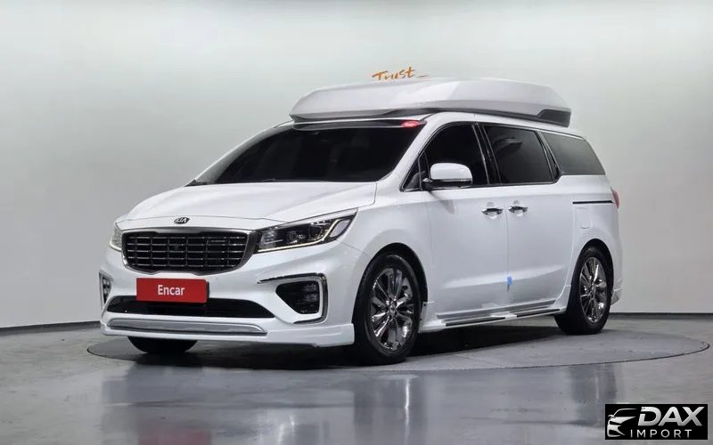 Kia Canival 9-Seater Hi-Limousine