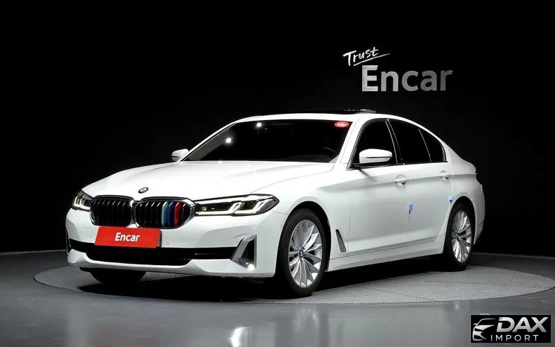 BMW 5-Series 520i Luxury