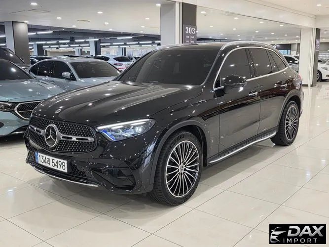 Mercedes-Benz GLC-Class GLC300 4MATIC AMG Line