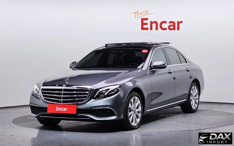 Mercedes-Benz E-Class E300 4MATIC Exclusive