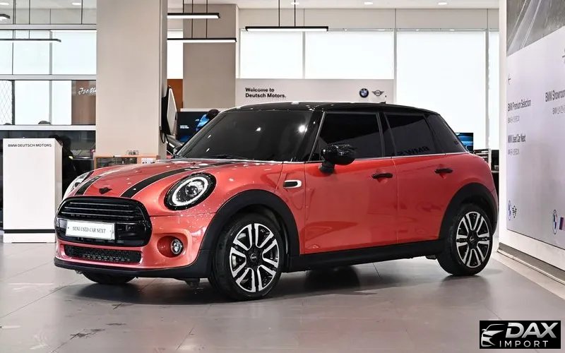 Mini Cooper 5Door Rosewood Edition