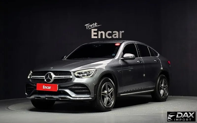 Mercedes-Benz GLC-Class GLC300e 4MATIC Coupe