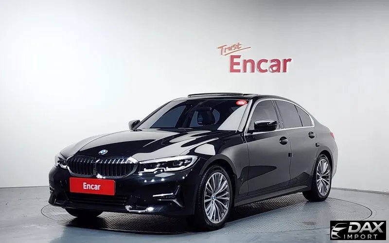 BMW 3-Series 320i Luxury